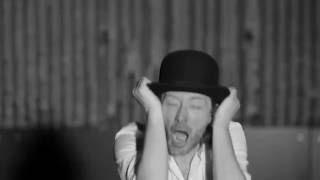 Watch Radiohead I Am Citizen Insane video