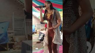 Banci percuma..bagian reff nya aja