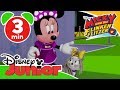 Die Hilfreichen Helfer Hundeshow - Micky und die flinken Flitzer | Disney Junior Kurzgeschichten