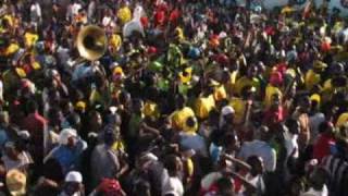 Haiti Kanaval Fashion Mate Band A Pied