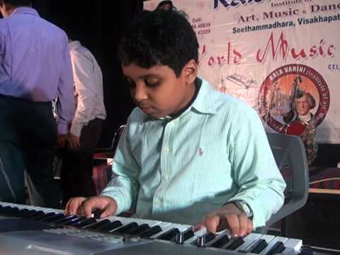 telugu songs on keyboard by anuraag chirala playing mounamelanoyi...