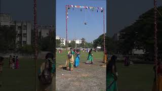 Breaking Pot Uriyadi Indian Street Game