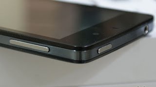 Karbonn S1 Titanium Unboxing, Review, Hands on - quad core handset 07