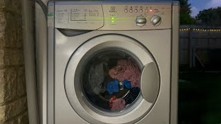 Indesit Wil143S Colour Cotton 40C No Options Full Cycle