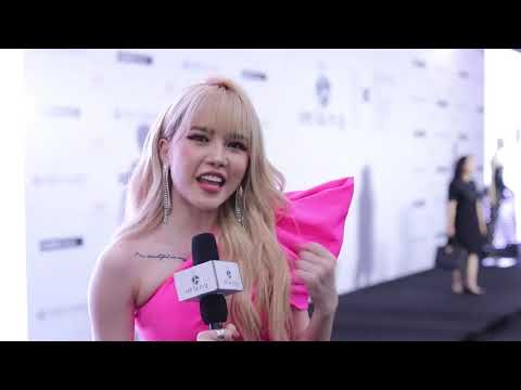 Sơn Tùng MTP và Thiều Bảo Trâm bất ngờ cùng xuất hiện trên Thảm Đỏ