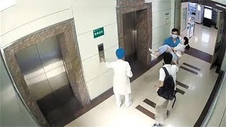 One-Minute Rescue Doctor Carrying Critically Ill Patient Runs Four Floors Cctv English