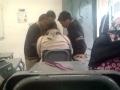 Metiendose el dedo en clases