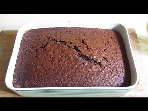 Birthday Cake  Cream Recipe on Chocolate Cake Recipe Tutorial  How To Make A Rich Chocolate Cake For