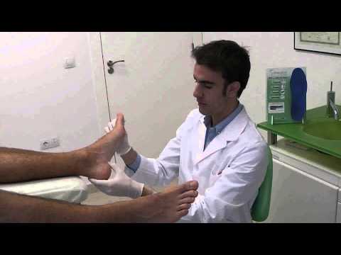 Fascitis+plantar+vs.+espol%c3%b3n+calc%c3%a1neo.+Ejercicios+y+estiramientos.