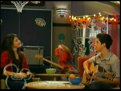 Oct 5, 2008 9:01 PM. OKAY so I bring you this video of scenes of Selena 