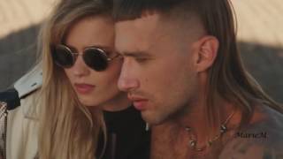 Watch Renee Olstead Hit The Road Jack video