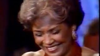 Watch Nancy Wilson Your Arms Of Love video