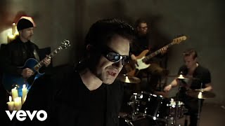 U2 - The Ground Beneath Her Feet