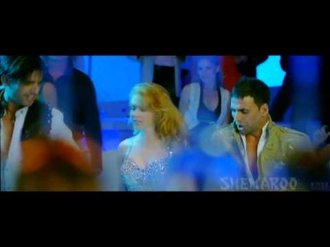 Akshay Kumar in Banaras pattu katti song (My 95th Remix song...