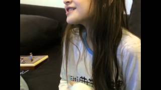 Sophia Valverde Cantando Laços Do Coração