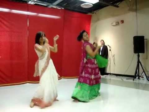 Chane ke khet mein Dance