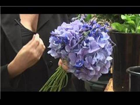  Blue wedding bouquets can incorporate flowers such as blue hydrangea 