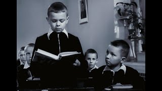 Школа Ссср В 1953 Году: Урок Чтения Студентки Практикантки В Третьем Классе Мужской Школы