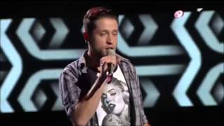 Watch Valencia Carry On video