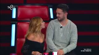 Hadise Yarışmacıyı Öpüyor Ve Murat Boz Çıldırıyor O Ses Türkiye