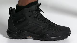 Krossovki Dlya Hajkinga Terrex Ax3 Mid Gore Tex Chernyj Bc0466 Video