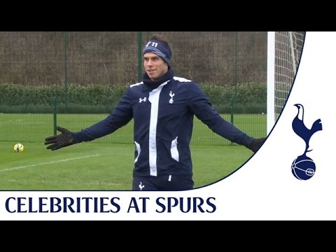 Tottenham Hotspur's Gareth Bale takes on England cricketer Jonathan Trott...at free-kicks! Who wins? Tottenham Hotspur's Gareth Bale takes on England cricketer Jonathan Trott...at free-kicks! Who wins?