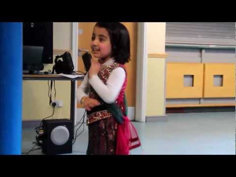 Shreyasis Holi performance 2013 for Radha kaise na jale song...