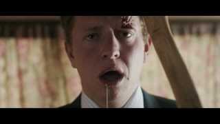 Keeping Up With The Joneses - Trailer
