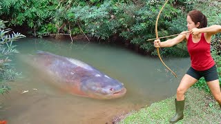 Full Video Fish Harvesting - How To Use A Bow And Arrow To Catch Giant Fish In The Wild Lisa