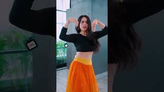 Bb16 Fame Soundarya Sharma Ki Hui Film Housefull 5 Entry
