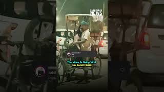 Delhi Drunk Woman Inappropriately Touches Rickshaw Puller