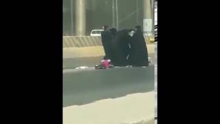 Dangerous Women Fight On Roadarab Women Fight.