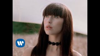 Watch Kimbra Everybody Knows video