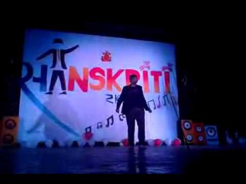 Mere sapno ki rani kab ayegi tu:- By Mukul Agrawal live at Sanskriti...