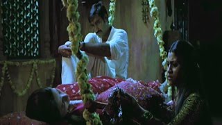 Ajay Devgn puts Kareena to test | Omkara Ajay Devgn puts Kareena to test | Omkara