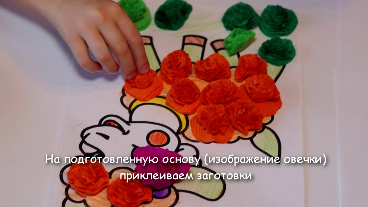 Что сделать из помпонов своими руками 137