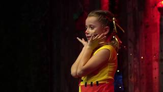 Apresentação de Jazz infantil (Moonlight Escola de Música & Dança)