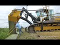 Inter-Drain GP-Series V plow | laying trenchless field drainage | Van Damme Drainage