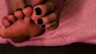 Asmr Feet Joi Relaxation Cozy Bare Soles, Toes & Gentle Movements