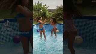 Eu Dançando Com A Minha Prima