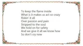 Watch Kim Carnes Dont Cry Now video