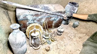 Real Treasure Tomb Archaeological Treasures Discovered With A Metal Detector Adventure D