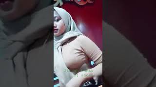 Jilbab Goyang Uting