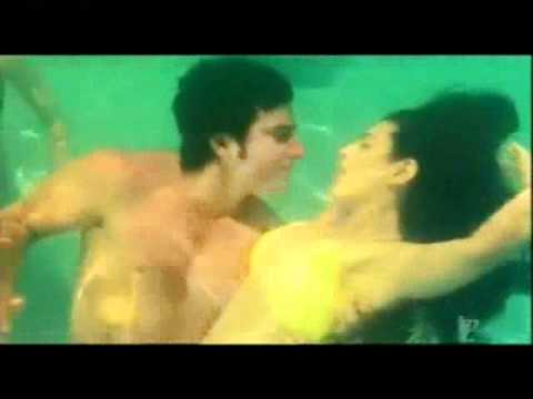Amisha Patel Sexy Hot Bueatiful Clip