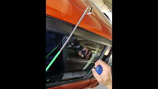 Helping These 3 College Students Get Back Into There Car.