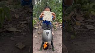 Survival Skills Single Mom Show Smart Ideas And Useful With Noodles In Forest...