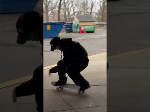 KICK FLIP BACKSIDE WALL RIDE GABE VIGLIOTTI #SHORTS