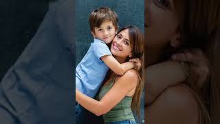 7F Messi And His Wife With Their Son Thiago