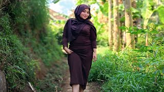 Udah Cape Sendiri Aa.. Janda Montok Tak Semontok Hidup Nya