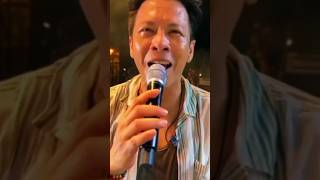 Ariel Noah Keringetan Cewek2 Histeris